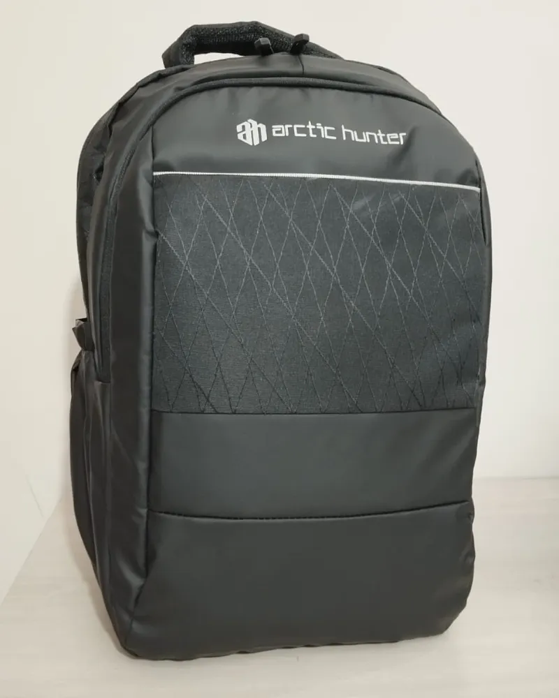 Arctic Hunter Official Bag – Waterproof Lightweight 15.6 Laptop Backpack for Men Business, School & Travel