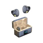 Q8 Dual Wireless Lavalier Microphone for iPhone & iPad
